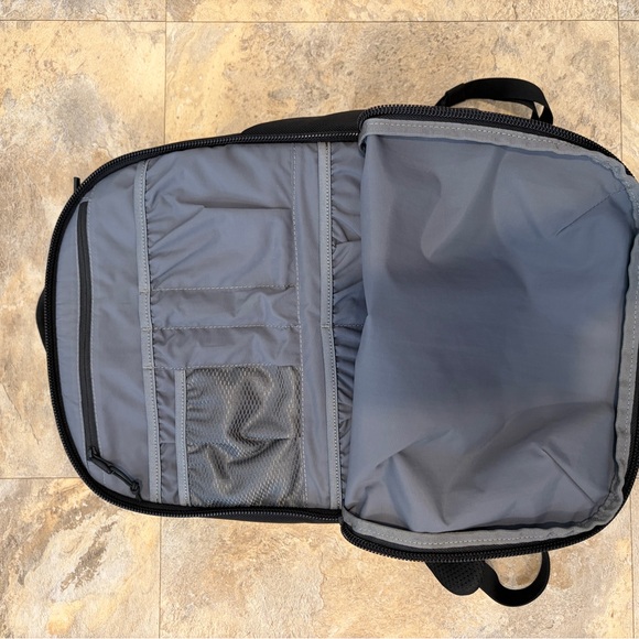 Aer Day Pack 2 - Picture 3 of 4